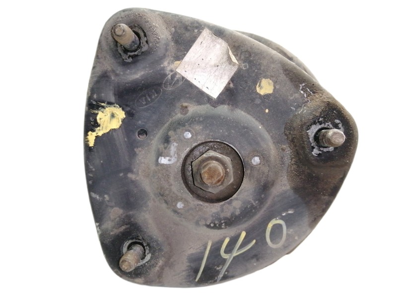 Recambio de amortiguador delantero derecho para hyundai accent (mc) gl crdi referencia OEM IAM 546601E200  