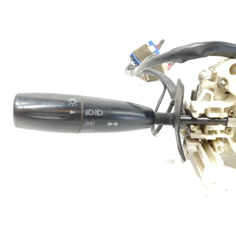 Recambio de mando multifuncion para kia shuma ii 1.6 ls 4 berlina referencia OEM IAM   