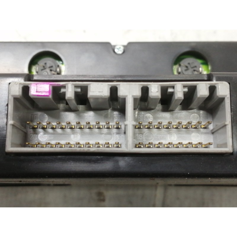 Recambio de mando calefaccion / aire acondicionado para nissan x-trail (t30) comfort referencia OEM IAM 275008H801 3N28134700 