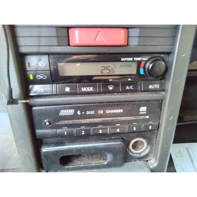 Recambio de mando calefaccion / aire acondicionado para nissan x-trail (t30) comfort referencia OEM IAM 275008H801 3N28134700 