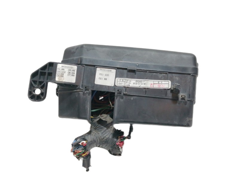 Recambio de caja reles / fusibles para hyundai accent (mc) gl crdi referencia OEM IAM 6X28B17 919401E101 / 91213 912131E161