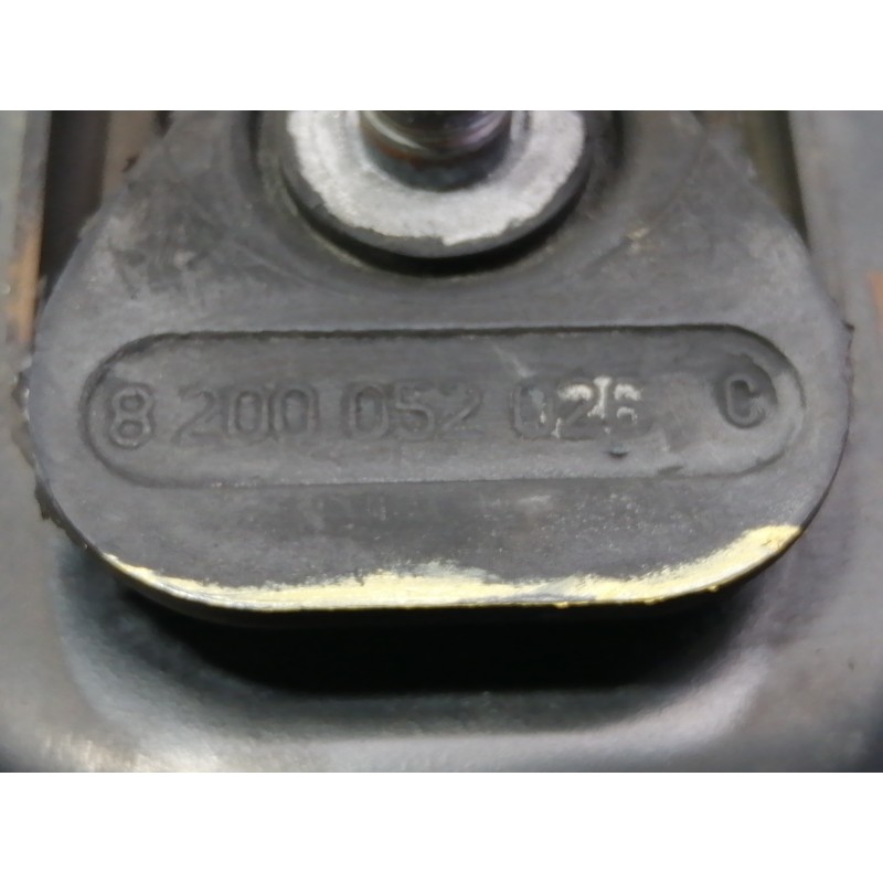 Recambio de soporte motor derecho para renault laguna ii (bg0) authentique referencia OEM IAM 8200052026  