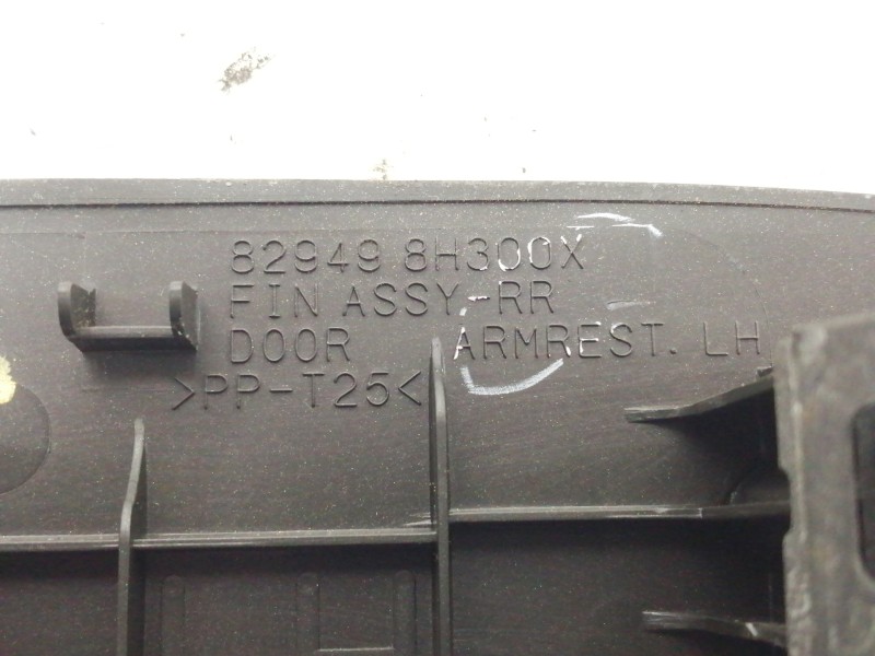 Recambio de mando elevalunas trasero izquierdo para nissan x-trail (t30) comfort referencia OEM IAM 829498H300X  