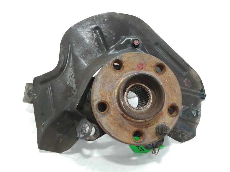 Recambio de mangueta delantera izquierda para peugeot expert kombi confort acristaldo (5 asientos) referencia OEM IAM   