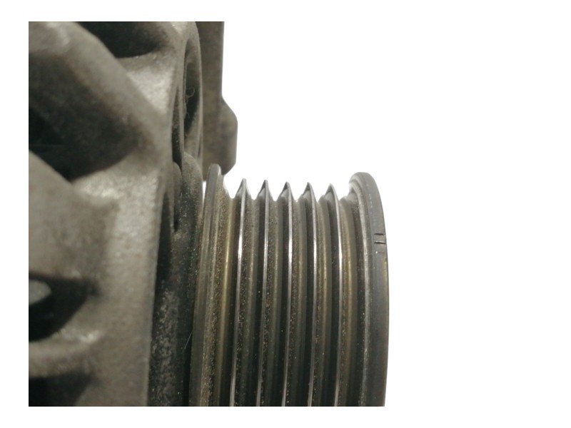 Recambio de alternador para ford fiesta (cbk) ghia referencia OEM IAM 2S6T10300DB  