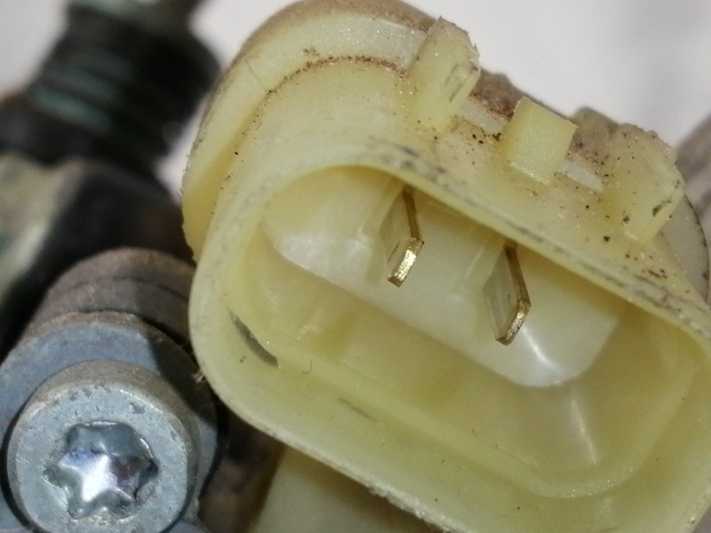 Recambio de elevalunas delantero derecho para hyundai accent (mc) gl crdi referencia OEM IAM 824011E2XX  