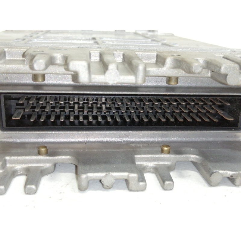 Recambio de centralita motor uce para audi a4 berlina (b5) 1.9 tdi referencia OEM IAM 0281001425  