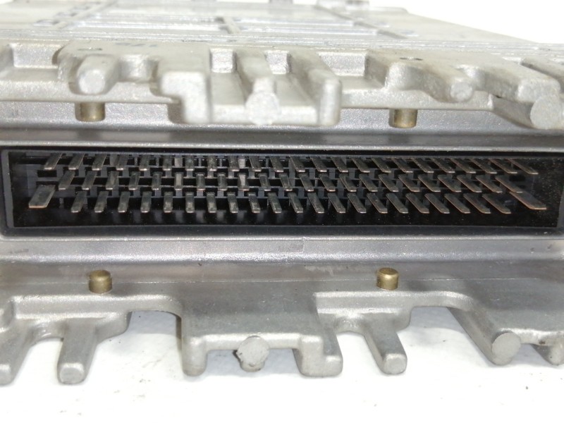 Recambio de centralita motor uce para audi a4 berlina (b5) 1.9 tdi referencia OEM IAM 0281001425  