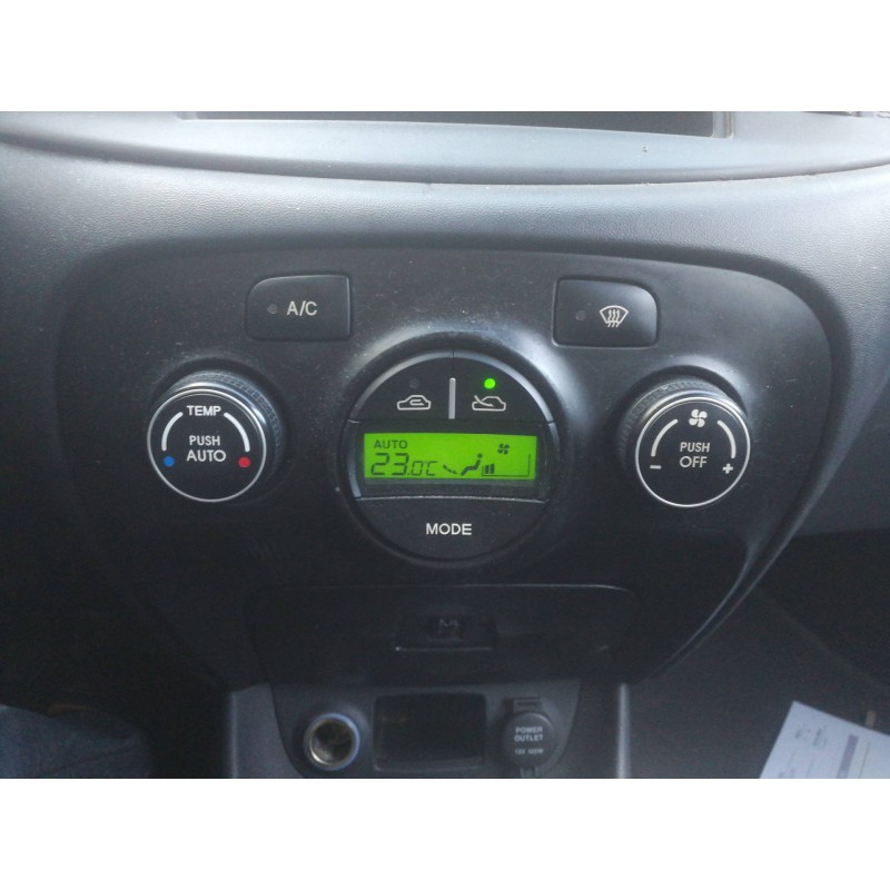 Recambio de mando calefaccion / aire acondicionado para hyundai accent (mc) gl crdi referencia OEM IAM 972502R252CA 972501EXXX 