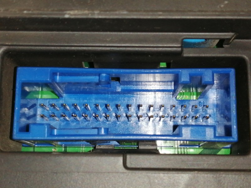 Recambio de cuadro instrumentos para audi a8 (4e2) 4.2 quattro referencia OEM IAM 4E0920900E 4E0910900 88311327 110080101007 