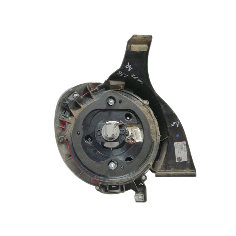 Recambio de piloto trasero derecho para alfa romeo mito (145) distinctive referencia OEM IAM 156085852  
