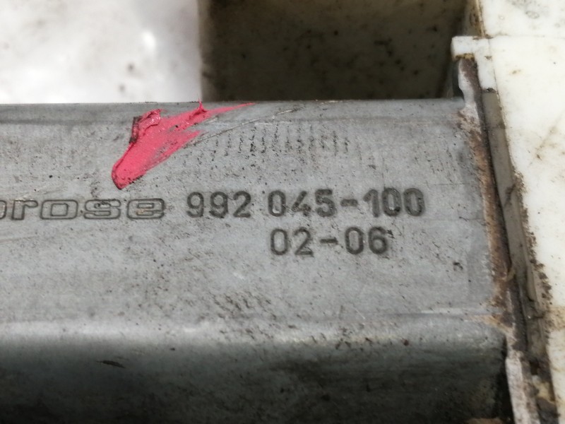 Recambio de elevalunas delantero izquierdo para toyota corolla (e12) 1.6 linea sol berlina 3/5 referencia OEM IAM 0130822031  