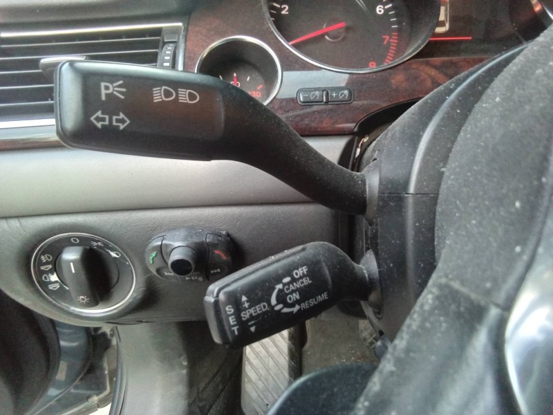 Recambio de mando multifuncion para audi a8 (4e2) 4.2 quattro referencia OEM IAM   