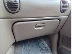 Recambio de guantera para chrysler voyager (gs) 2.5 td referencia OEM IAM 4678302   2