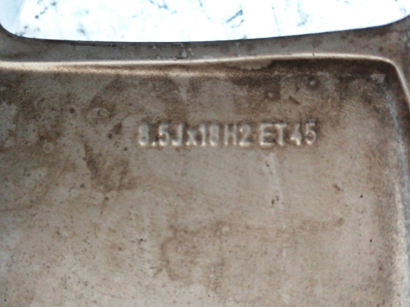 Recambio de neumatico repuesto para audi a8 (4e2) 4.2 quattro referencia OEM IAM 18´´ET45 4E0601025M 8.5X18H2