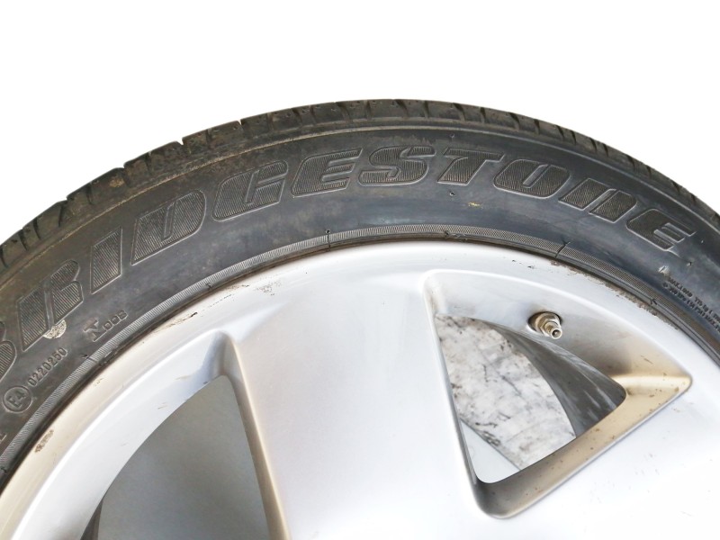 Recambio de neumatico repuesto para audi a8 (4e2) 4.2 quattro referencia OEM IAM 18´´ET45 4E0601025M 8.5X18H2