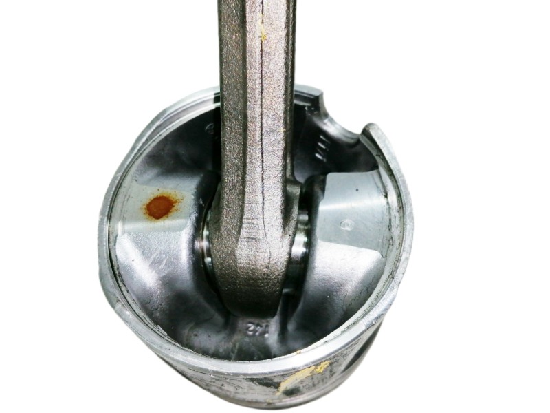 Recambio de piston para seat ibiza (6l1) reference referencia OEM IAM 79L74  CON BIELA