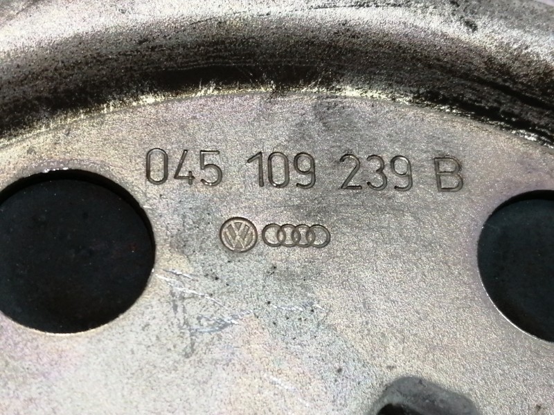 Recambio de polea arbol levas para seat ibiza (6l1) reference referencia OEM IAM 045103469  