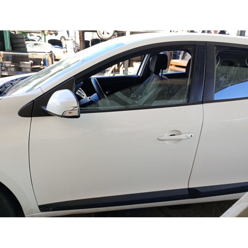 Recambio de puerta delantera izquierda para renault megane iii berlina 5 p authentique referencia OEM IAM   