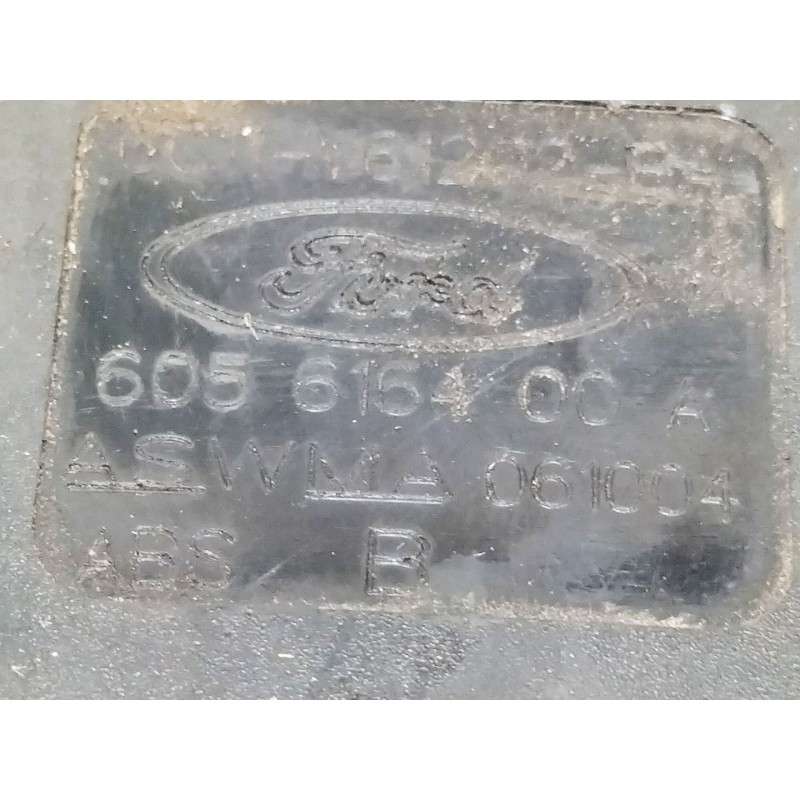 Recambio de enganche cinturon delantero derecho para ford transit caja cerrada ´06 ft 280 k (corto) lkw (camion) referencia OEM 