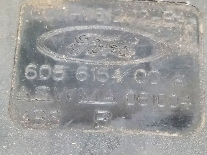 Recambio de enganche cinturon delantero derecho para ford transit caja cerrada ´06 ft 280 k (corto) lkw (camion) referencia OEM 