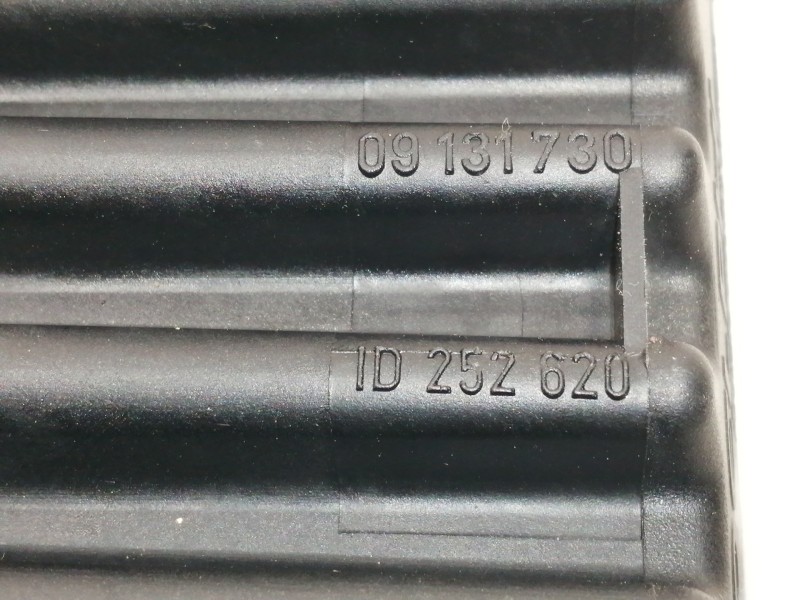 Recambio de centralita motor uce para opel astra g berlina club referencia OEM IAM 09131730  