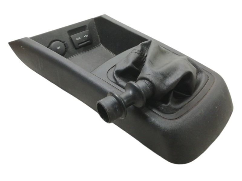 Recambio de moldura para kia cee´d active referencia OEM IAM BSD007460 202006806 C13WC17Q 