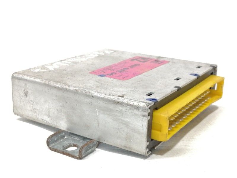 Recambio de modulo electronico para opel calibra básico referencia OEM IAM 90358388  