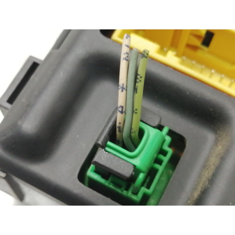 Recambio de mando calefaccion / aire acondicionado para citroën c4 berlina vtr plus referencia OEM IAM 9658084577 216751600 / NS