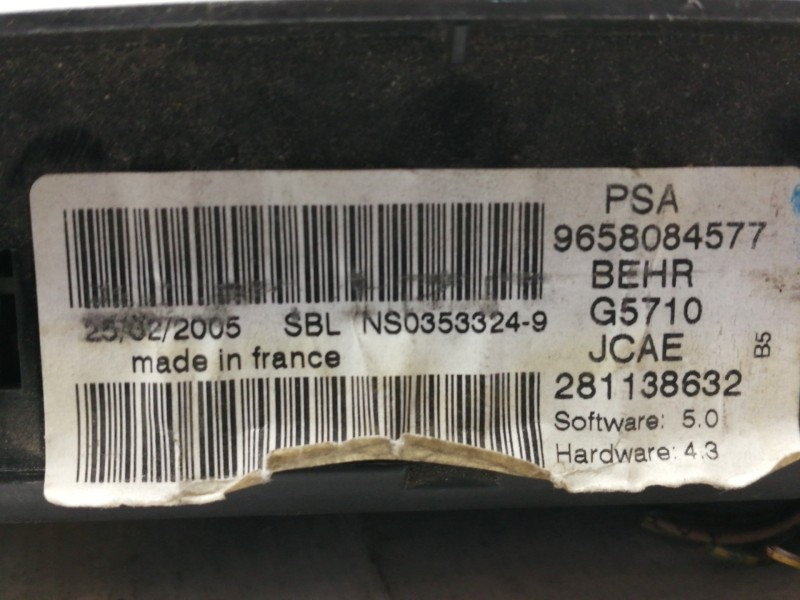 Recambio de mando calefaccion / aire acondicionado para citroën c4 berlina vtr plus referencia OEM IAM 9658084577 216751600 / NS