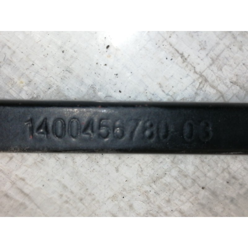 Recambio de brazo limpia delantero derecho para peugeot expert kasten furg. acristaldo referencia OEM IAM 140045678003  