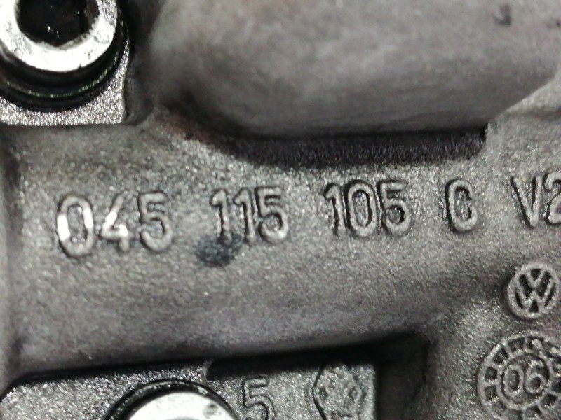 Recambio de bomba aceite para seat ibiza (6l1) reference referencia OEM IAM 045115105C R045115109A 