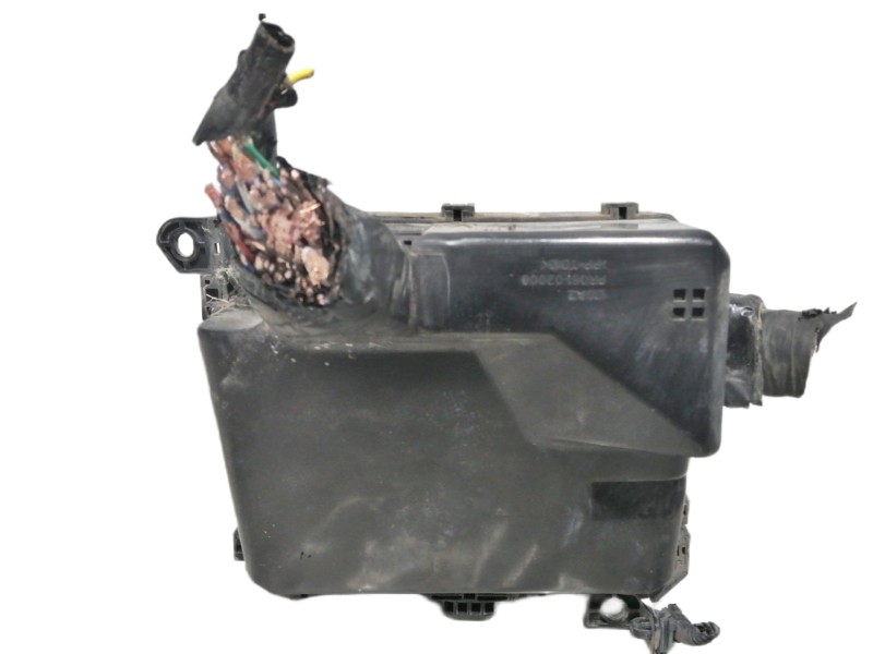 Recambio de caja reles / fusibles para mitsubishi outlander (cw0) 2.0 di-d intense plus referencia OEM IAM 8565A111  