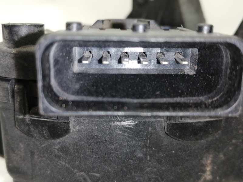 Recambio de potenciometro pedal para opel corsa c cosmo referencia OEM IAM 6PV00811000  