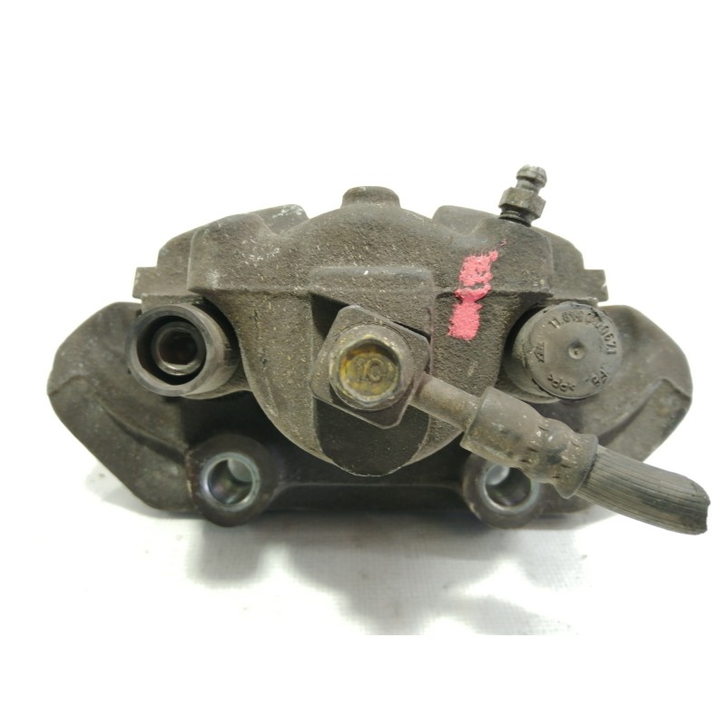 Recambio de pinza freno delantera derecha para daewoo lanos 1.4 cat referencia OEM IAM 2803  