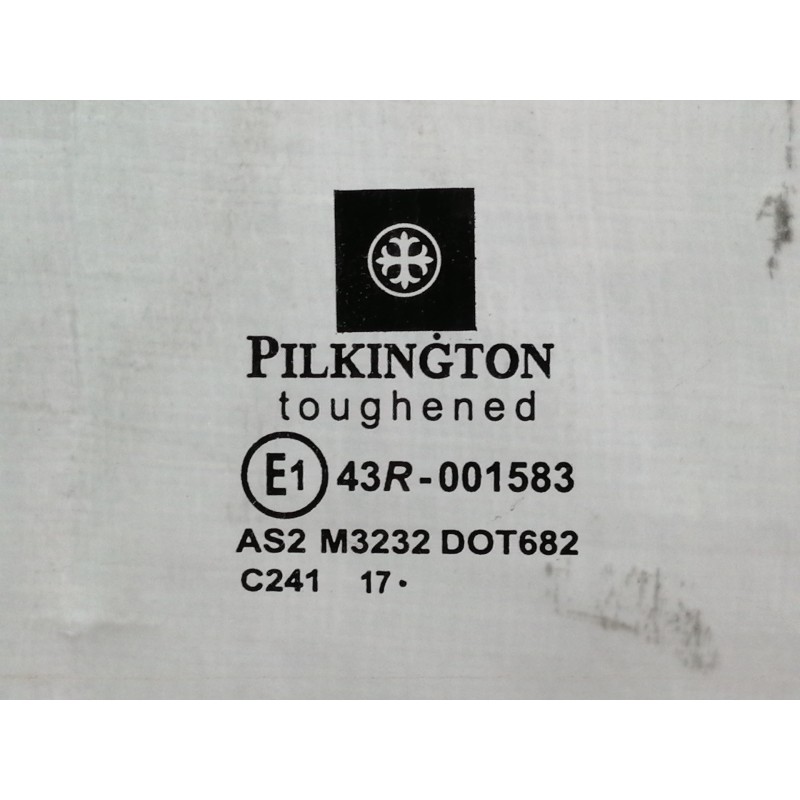 Recambio de luna delantera izquierda para fiat 500 cabrio (150) lounge referencia OEM IAM CRISTALPUERTA  