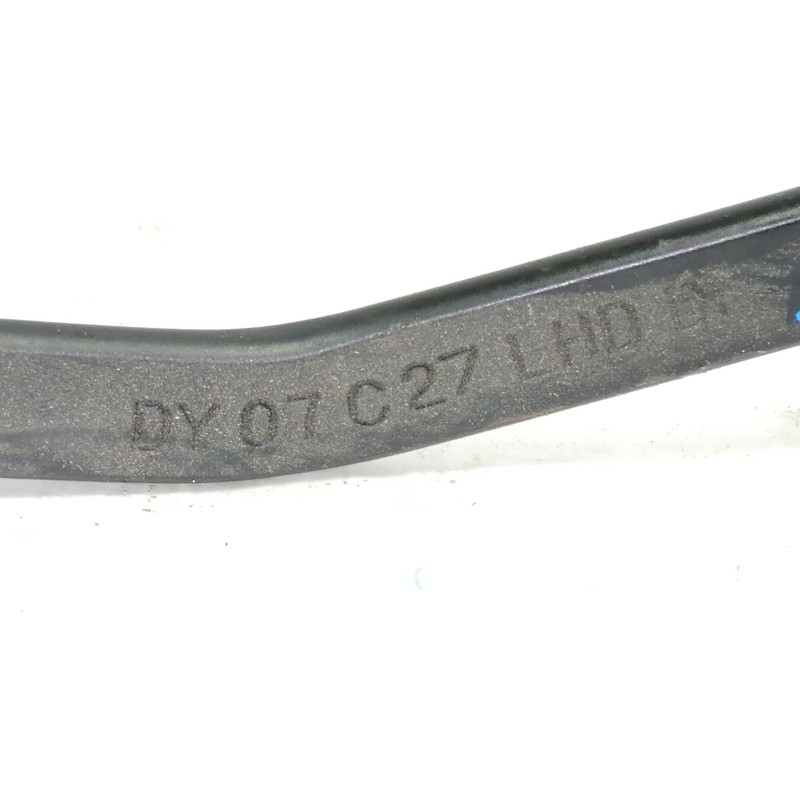 Recambio de brazo limpia delantero izquierdo para chevrolet aveo ls referencia OEM IAM DY07C27  