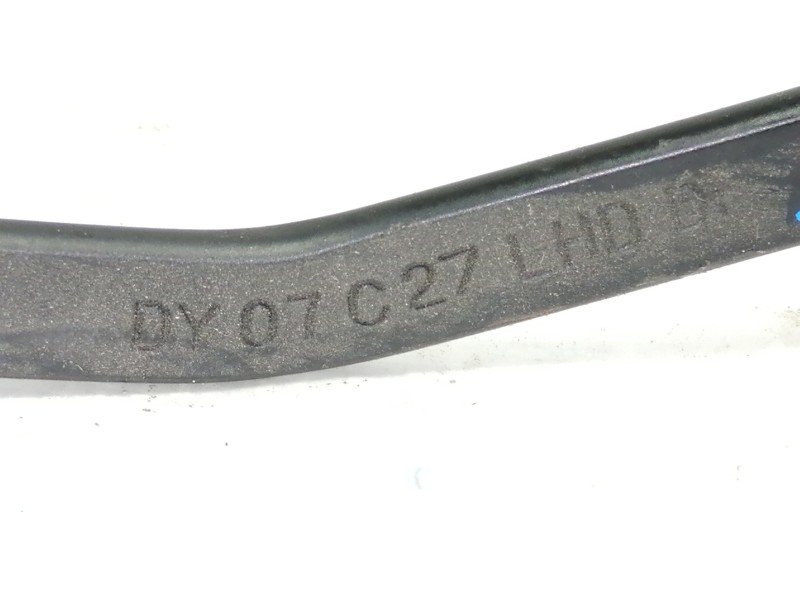 Recambio de brazo limpia delantero izquierdo para chevrolet aveo ls referencia OEM IAM DY07C27  