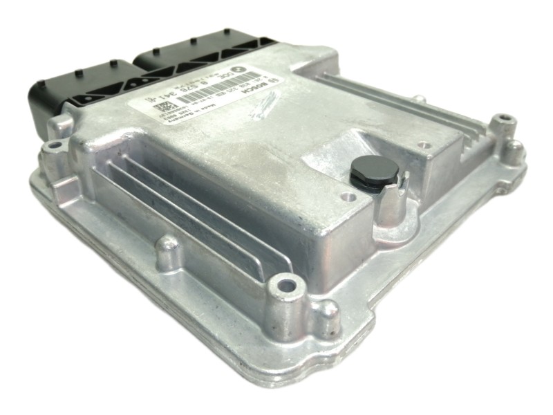 Recambio de centralita motor uce para bmw serie 1 lim. (f20) 116d referencia OEM IAM 0281030325 8576341 031198172