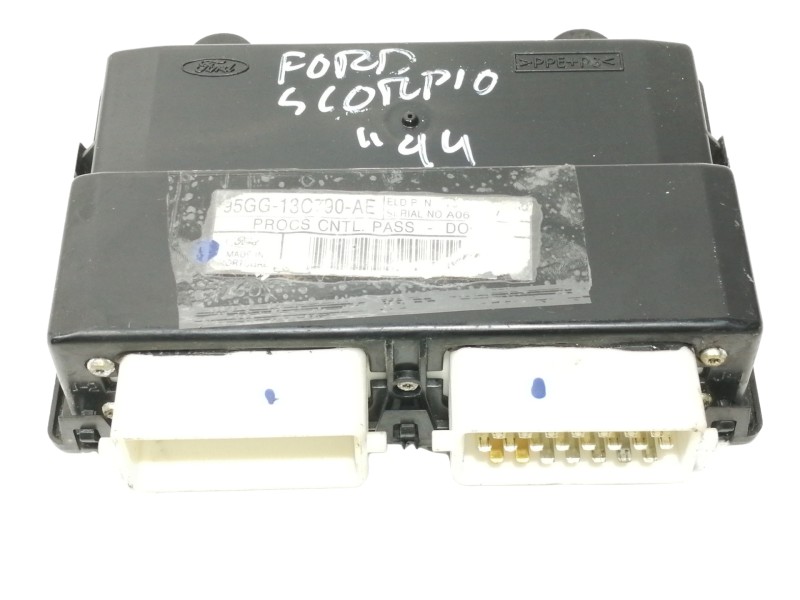 Recambio de modulo electronico para ford scorpio berl./turnier clx berlina referencia OEM IAM 95GG13C790AE  