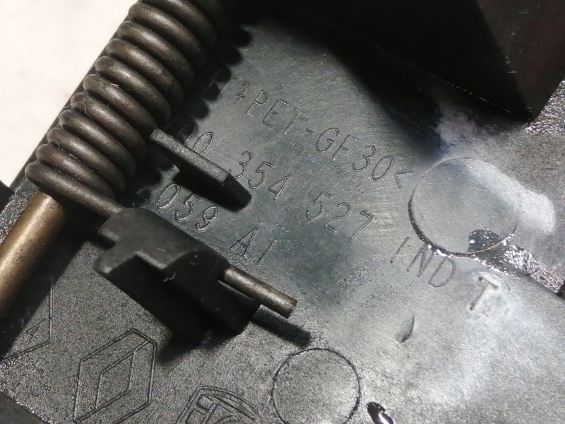 Recambio de maneta exterior lateral izquierda para renault kangoo (f/kc0) rte referencia OEM IAM 700354527  