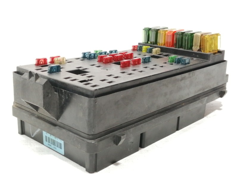 Recambio de caja reles / fusibles para daewoo nubira berlina cdx referencia OEM IAM 96255579  