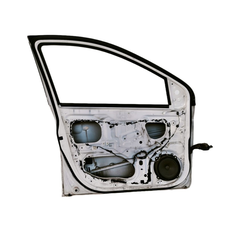 Recambio de puerta delantera izquierda para hyundai i20 comfort referencia OEM IAM   