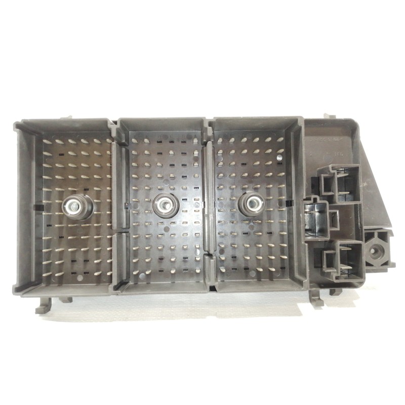 Recambio de caja reles / fusibles para daewoo nubira berlina cdx referencia OEM IAM 96255579  