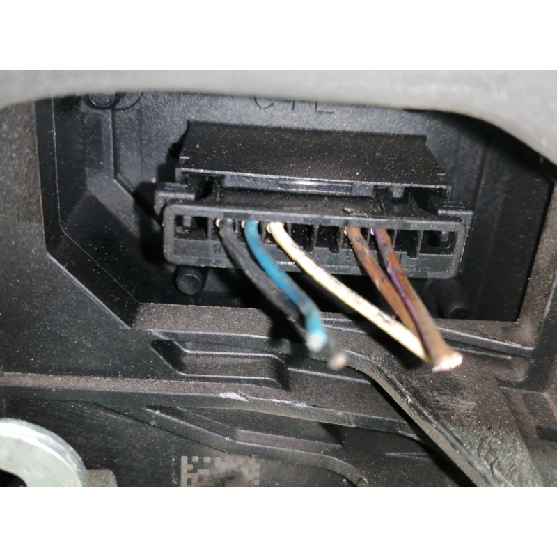 Recambio de cerradura puerta trasera izquierda para bmw serie 1 lim. (f20) 116d referencia OEM IAM 7229459  