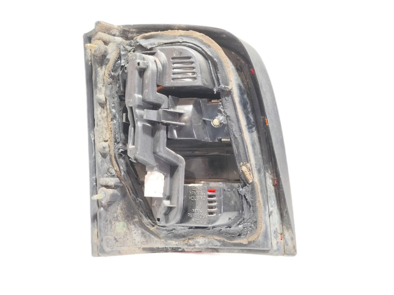 Recambio de piloto trasero derecho para nissan micra (k11) básico (k11) referencia OEM IAM   