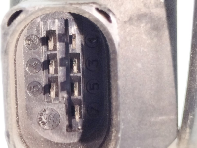 Recambio de cerradura puerta trasera derecha para audi a6 berlina (4b2) 2.5 tdi referencia OEM IAM 4B0839016B  