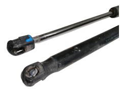 Recambio de amortiguadores maletero / porton para hyundai i20 comfort referencia OEM IAM 817704P000 0341290430N  2