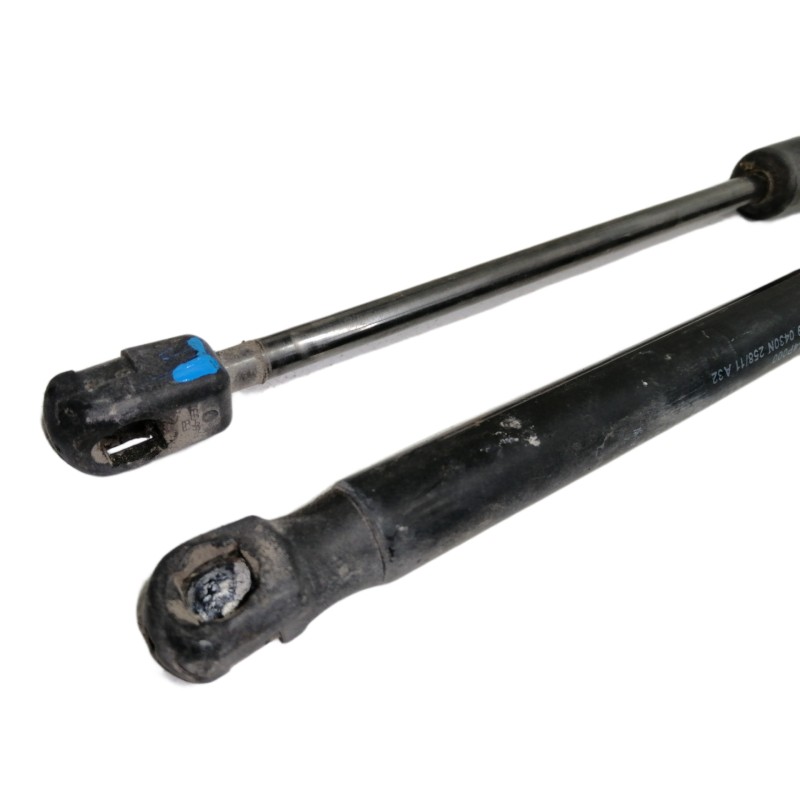 Recambio de amortiguadores maletero / porton para hyundai i20 comfort referencia OEM IAM 817704P000 0341290430N 