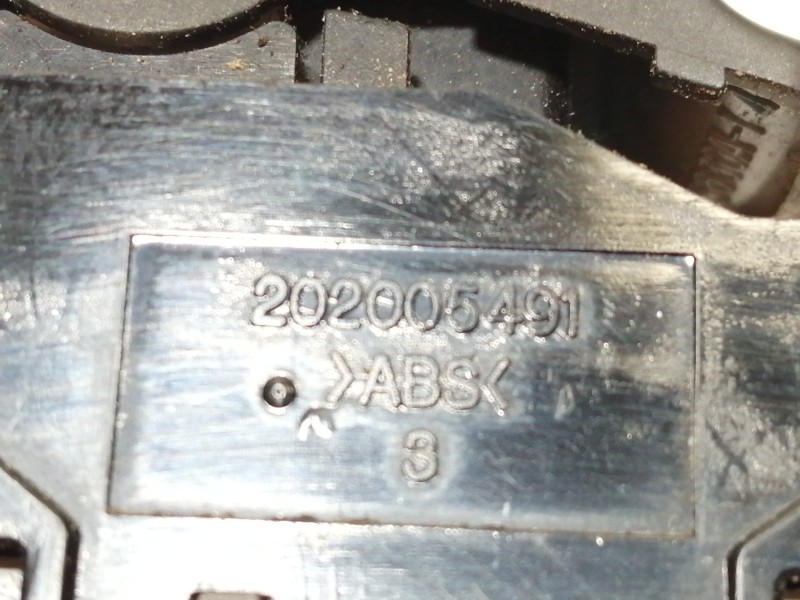 Recambio de mando elevalunas delantero derecho para hyundai i20 comfort referencia OEM IAM 202005491  